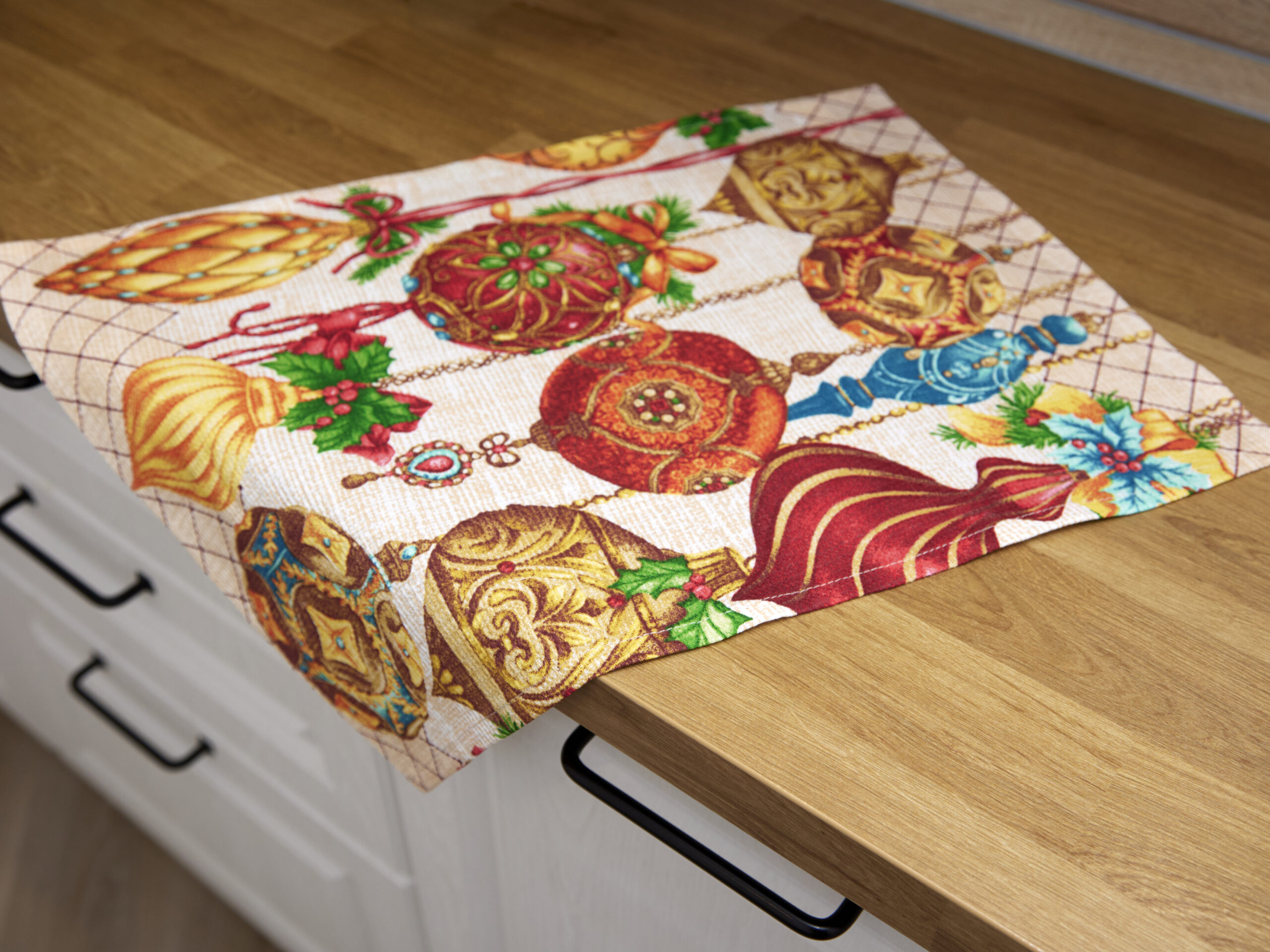 Полотенце вафельное НОВОГОДНИЕ ИГРУШКИ 35х50